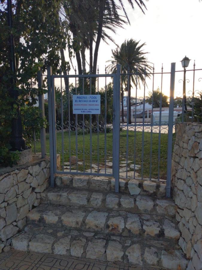 Estudio Con Piscina, Playa Y Wifi Dénia Eksteriør billede
